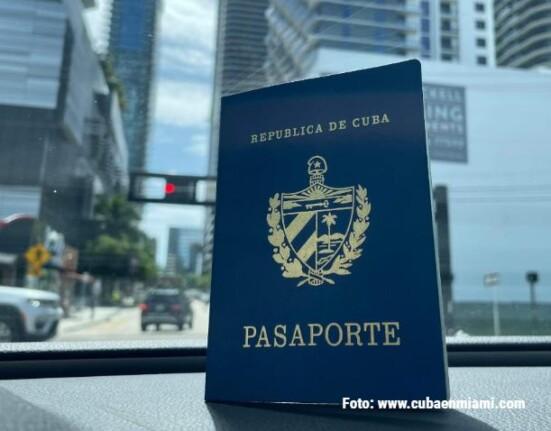 Familia cubana tras solicitud de parole humanitario llega a Estados Unidos en menos de un mes