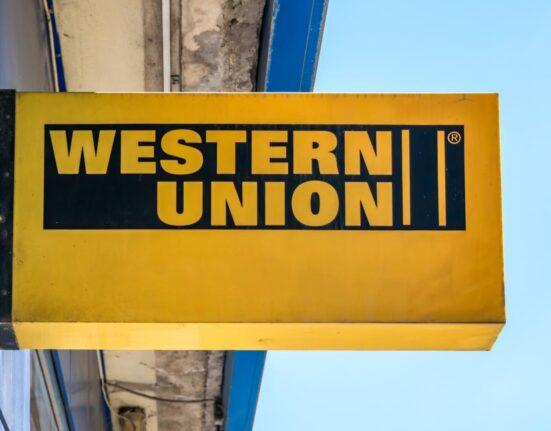 Empresa Western Union extiende los envíos de dinero a Cuba a todo Estados Unidos