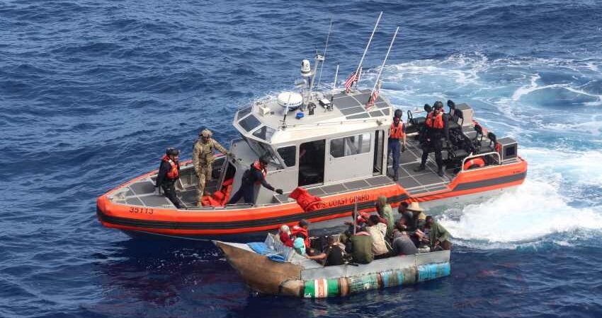 Cubana residente en Florida pudiera ser condenada a cadena perpetua, acusada de contrabando de inmigrantes balseros-cubanos