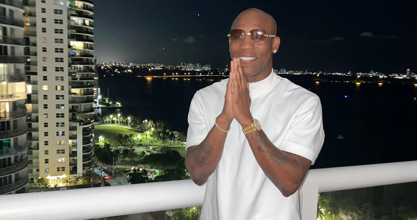 Boxeador cubano Yordenis Ugás feliz de al fin tener a su madre junto a él en Estados Unidos Yordenis-Ugas