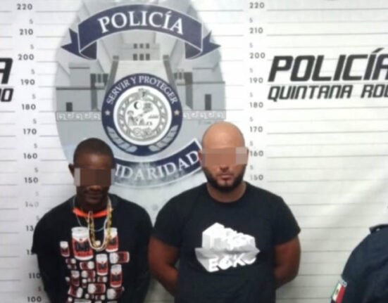 Capturados dos cubanos en Playa del Carmen por tenencia de armas de fuego y narcóticos