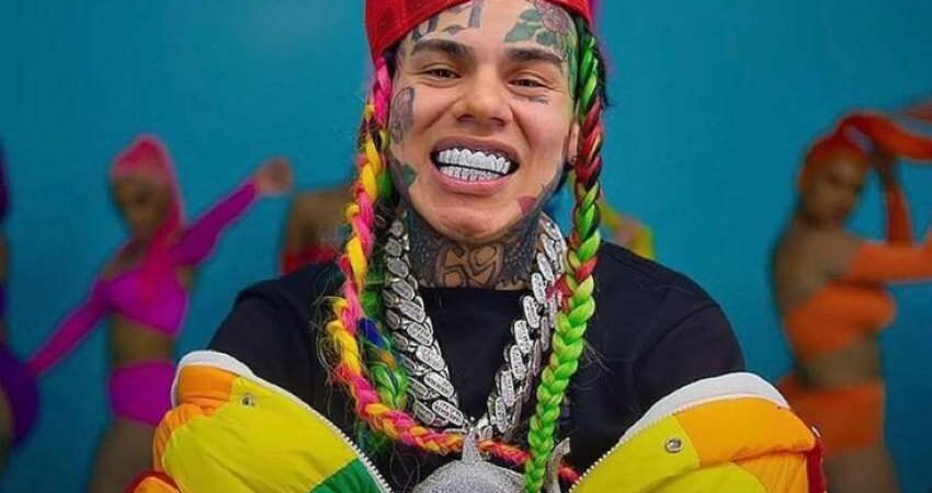 Agentes Federales realizan una búsqueda en la residencia de Tekashi 6ix9ine en el Sur de Florida tekashi69