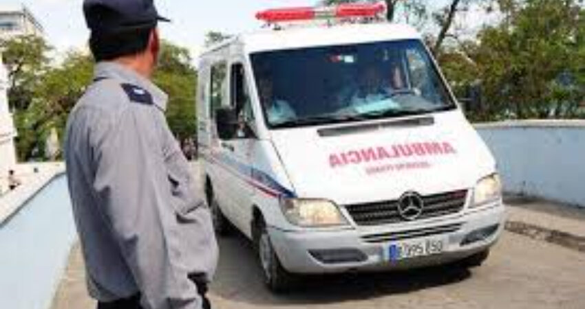 Asesinan a un babalawo durante un robo en su casa en La Habana ambulancia
