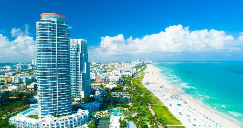Diez ciudades espectaculares donde pasar las vacaciones en Florida miami-beach-playa