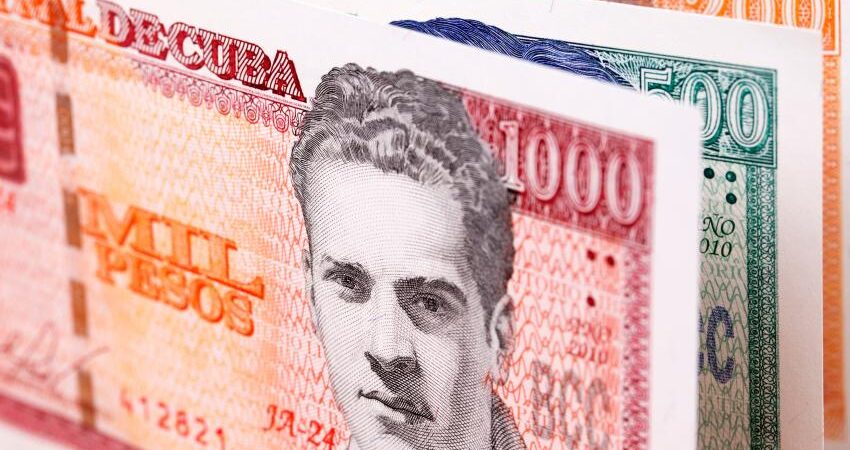 Según el tipo de cambio no oficial, el ingreso mensual típico en Cuba apenas supera los 16 dólares pesos-cubanos-cuba-1