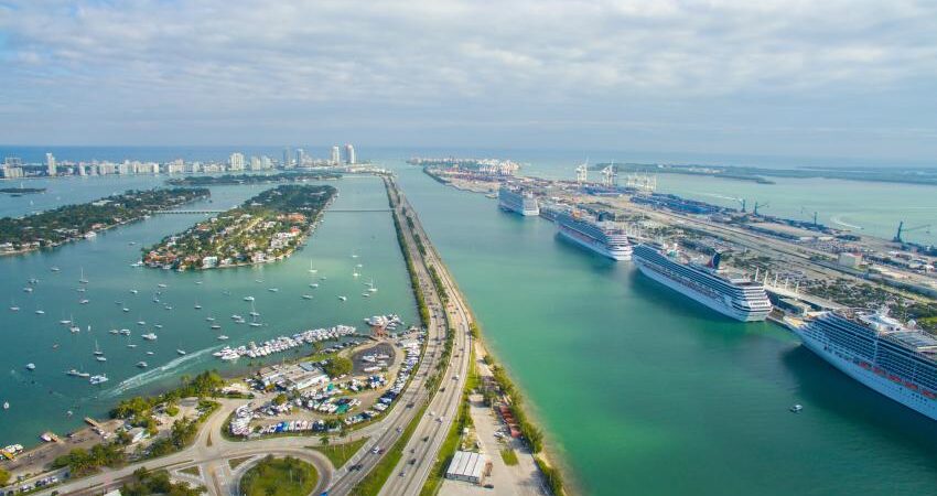 Explosiรณn causada por un incendio estremeciรณ el puerto de Miami Puerto de Miami