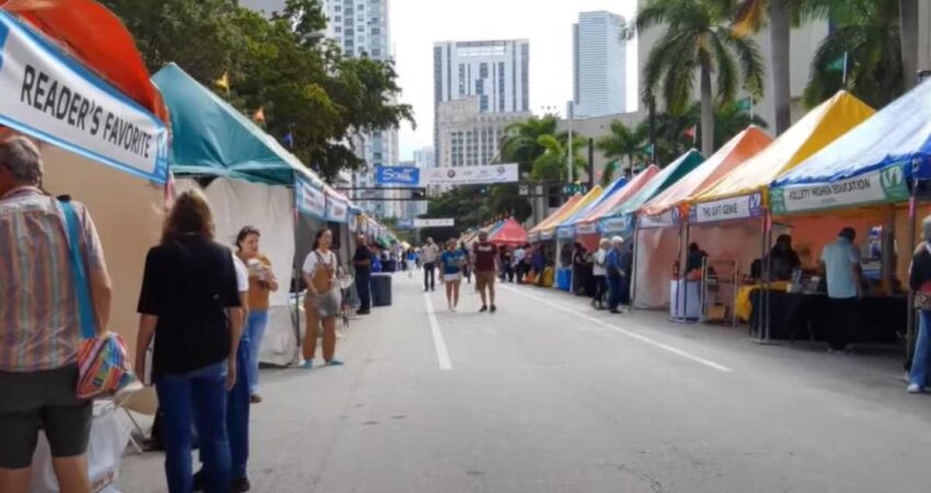 El centro de Miami acoge el inicio de la Feria del Libro feria-libro-miami