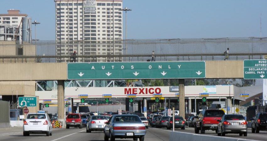 Comisión Mexicana de Ayuda a Refugiados registra casi 10 mil solicitudes de asilo de inmigrantes cubanos en lo que va de año mexico-frontera