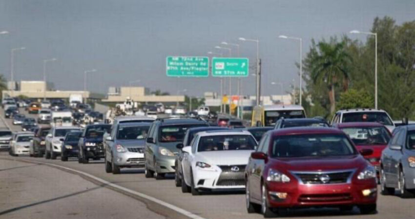 Nueva normativa en Florida introduce requisitos más estrictos para el registro de vehículos trafico-miami