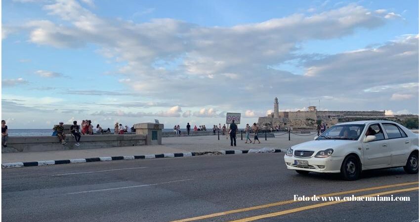 Descubren restos humanos en el malecón habanero malecon-carro