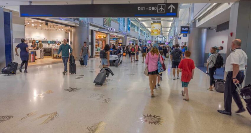 Inicia la construcción de nueva terminal K del Aeropuerto Internacional de Miami, como parte del plan para modernizar MIA aeropuerto-miami-interior