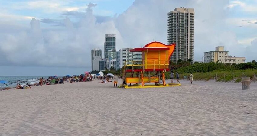 Orlando y Miami, entre las mejores ciudades para jubilarse en EEUU este 2024 miami-beach-caseta