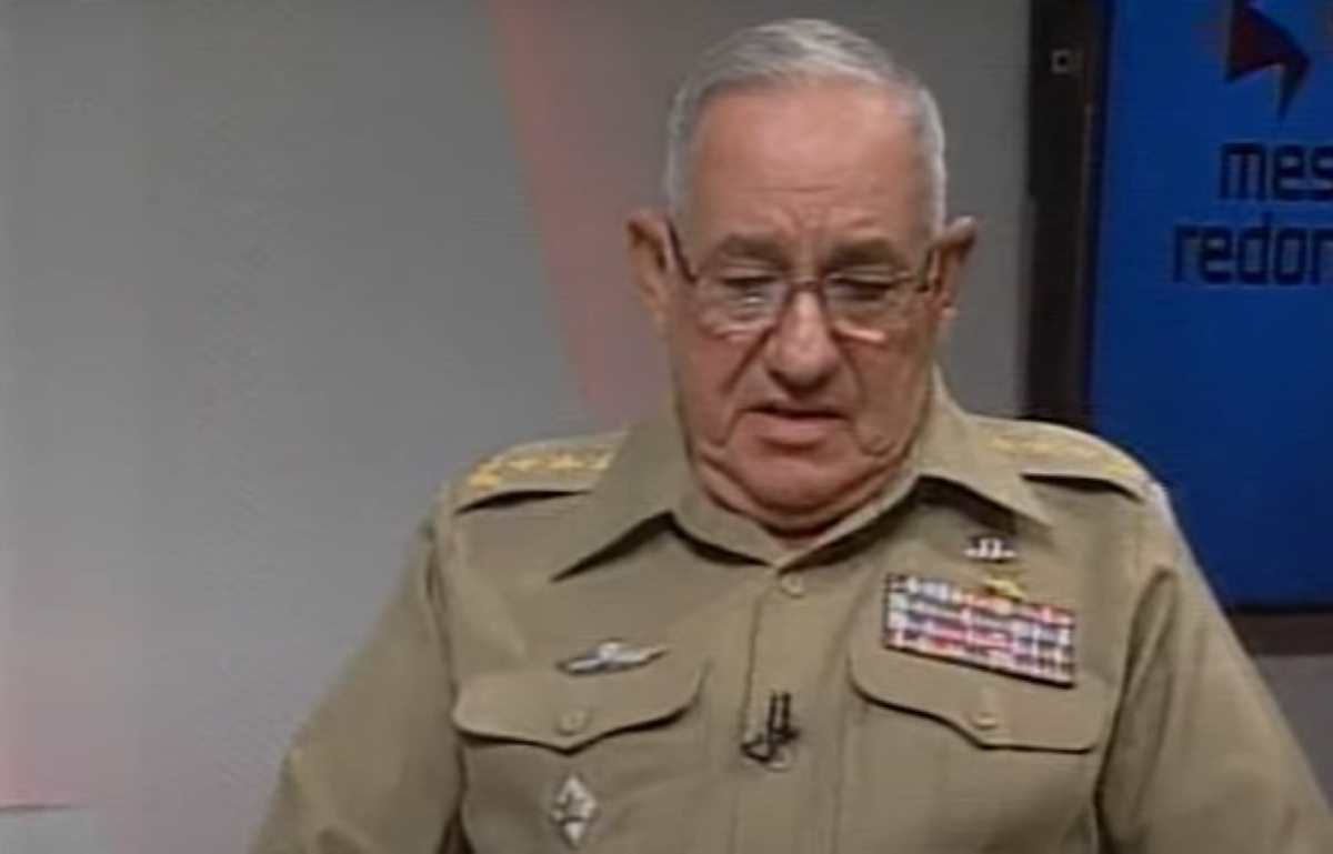 Fallece en Cuba el General de Cuerpo de Ejército Ramón Espinosa Martín