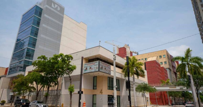 Miami Dade College se erige como una de las cinco mejores universidades públicas de Estados Unidos miami-dade-collage