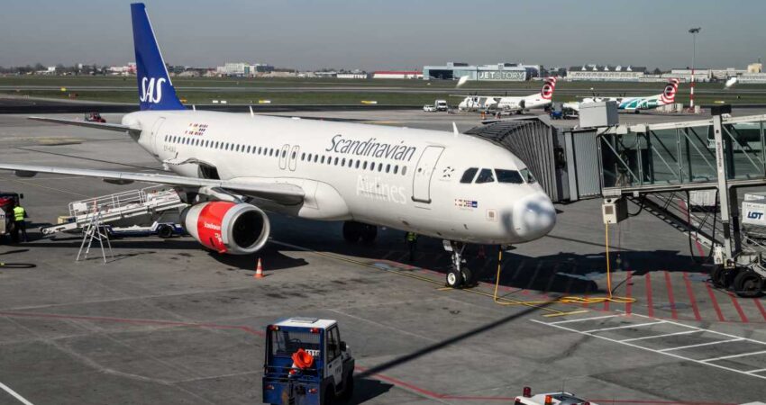 Avión con destino a Miami regresa a Europa de emergencia por fuerte turbulencia avion-scandinavian