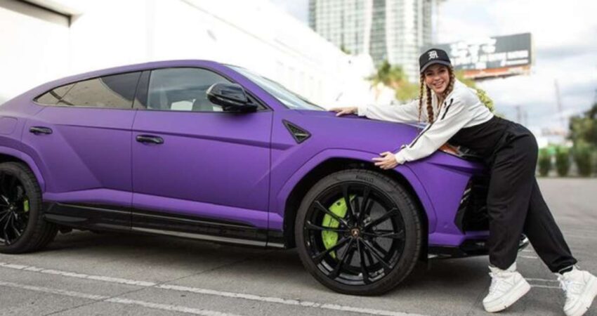 Shakira regalará su Lamborghini morado que aparece en el videoclip de "Soltera" shakira-lambo