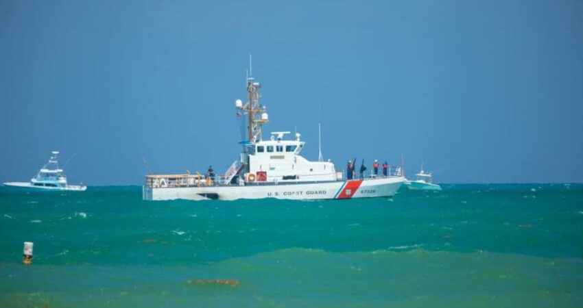 Guardia Costera de EE.UU despliega barcos en el estrecho de la Florida para evitar una ola de balseros desde Cuba guardia-costera-usa-miami-1 (1)