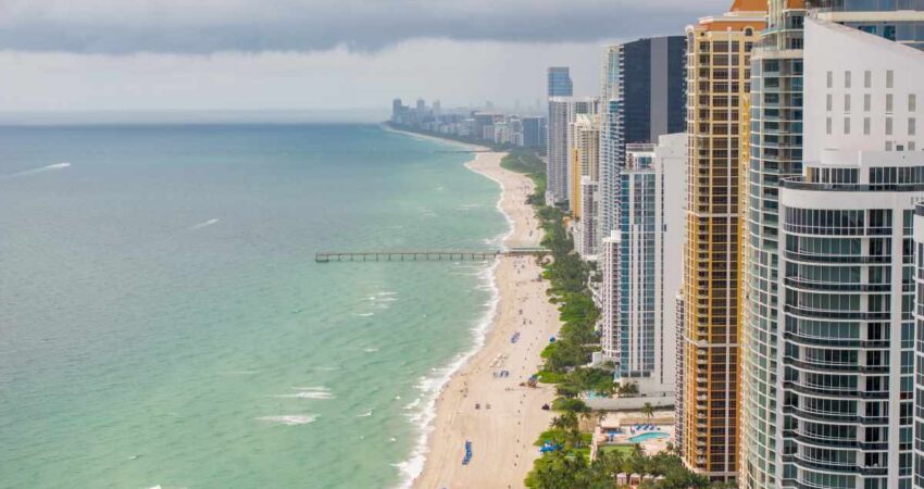 Se esperan tormentas y vigilancia de inundaciones para varias zonas del Sur de la Florida tormenta-miami-beach