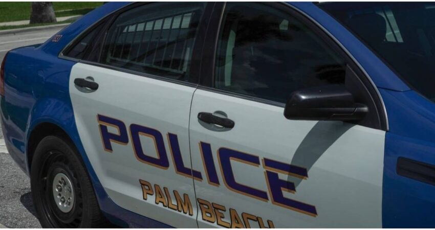 Policía detiene a 10 migrantes que arribaron a las costas de Palm Beach y dos de ellos son trasladados a un hospital policía de Palm Beach-Florida