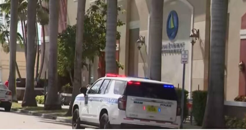 Dos personas apuรฑaladas en edificio residencial de Miami tras confrontaciรณn por escupir en un รกrea comรบn Policรญa de Miami