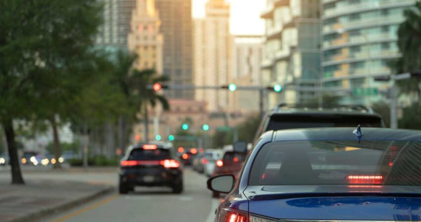 Nueva ley en Florida penaliza con cárcel y fuertes multas el exceso de velocidad a partir del 1 de julio trafico-miami-4