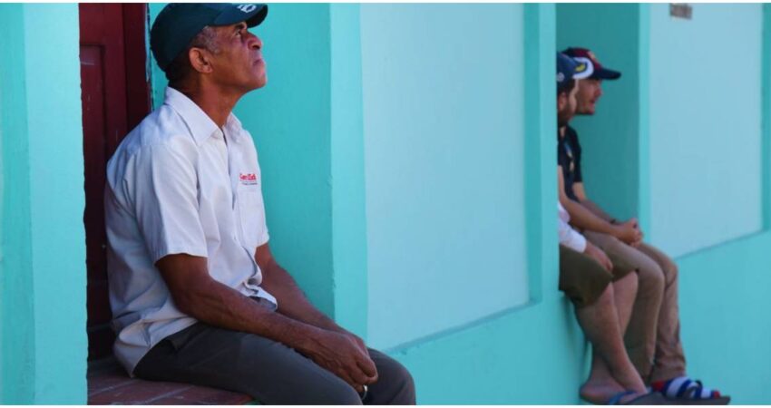 Cuba frente a una crisis laboral estructural: mรกs de la mitad de su poblaciรณn en edad de trabajar no tiene empleo ni lo busca desempleo en Cuba