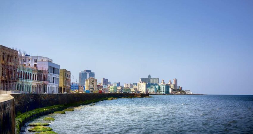Viajar a hacer turismo en Cuba desde EE.UU puede costarte hasta $250,000 de multa viajes-cuba