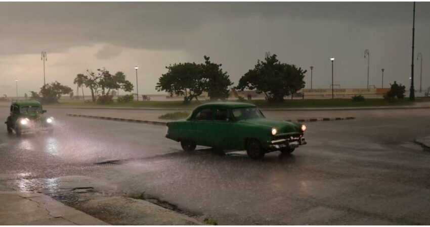 Instituto de Meteorologรญa de Cuba advierte sobre la probabilidad de intensas lluvias y tormentas elรฉctricas en gran parte del paรญs Lluvias en Cuba