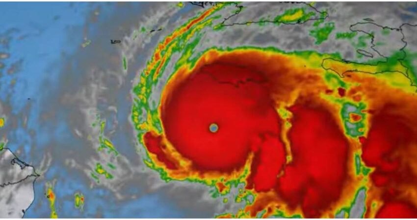 Huracán Melissa azota el Caribe con fuerza categoría 5: ¿qué puede esperar el sur de Florida? Huracán Melissa (1)
