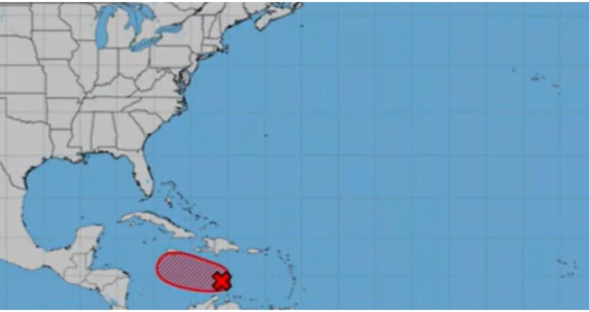 Caribe en la mira del NHC: onda tropical con 90 % de probabilidad de convertirse en tormenta en los próximos días Onda tropical (2)
