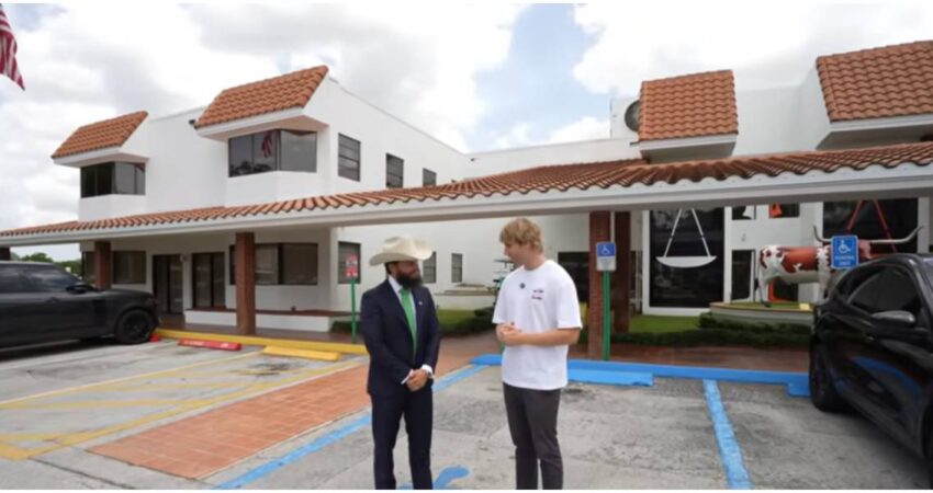 Así es el rancho de lujo donde vive un abogado cubano en una de las zonas más exclusivas de Florida Roberto y Sielmann