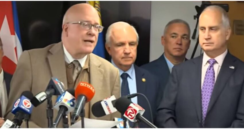 Legisladores del sur de Florida recomiendan a la administración Trump suspender totalmente vuelos y remesas a Cuba congresistas