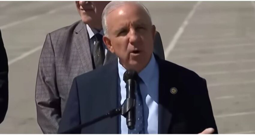 Congresista Carlos Giménez lanza advertencia al exilio: invertir en Cuba es de "locos" sin que antes no haya un cambio político Carlos Giménez (1)