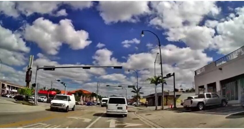 Una oportunidad única: Hialeah abrió convocatoria para alquilar locales comerciales gratis por un año Palm Avenue, Hialeah