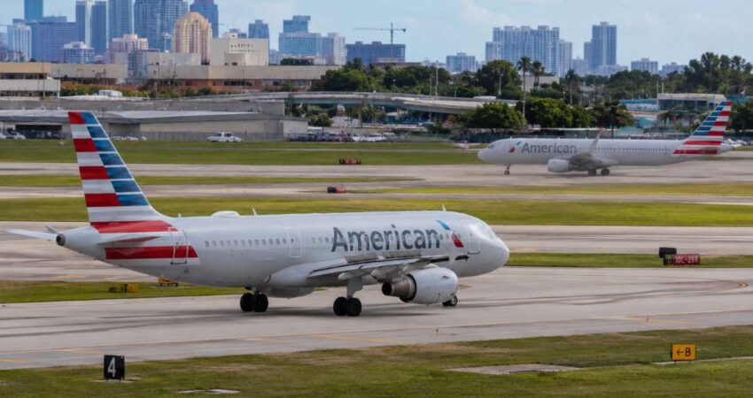 Avión de American Airlines aborta despegue en Miami tras detectar otra aeronave en la pista americanairlines