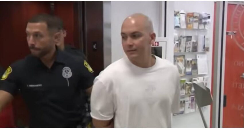 Se entrega a la policía de Medley cubano acusado de robar teléfonos, tabletas y relojes Apple de un camión de FedEx Cubano acusado de robo