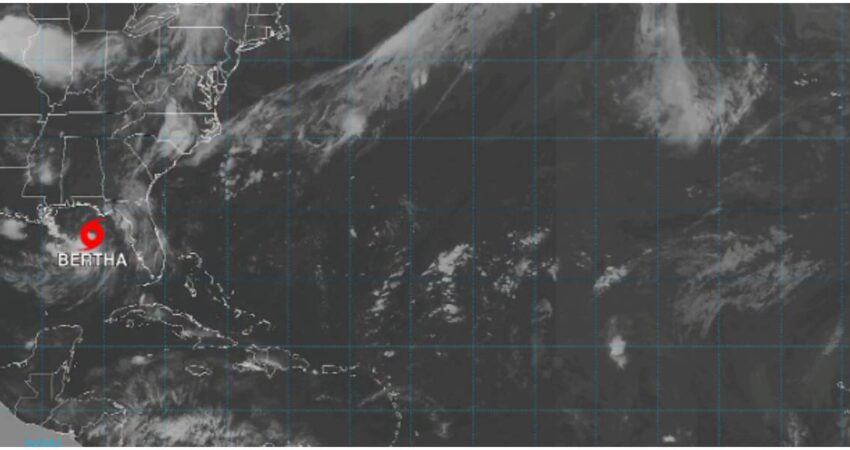 Tormenta tropical Bertha amenaza la costa de Florida con lluvias e inundaciones Tormenta tropical Bertha