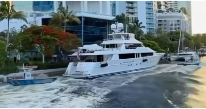 Videos captan el violento impacto de un superyate en el centro de Fort Lauderdale Yate en Fort Lauderdale