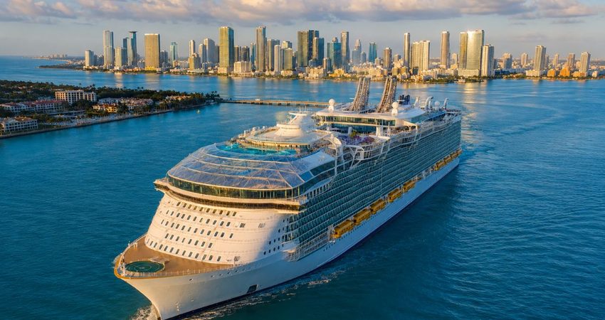 Cubana cuenta su experiencia de como viajar desde Miami en el Wonder of the Seas, uno de los cruceros más grandes del mundo Wonder of the Seas