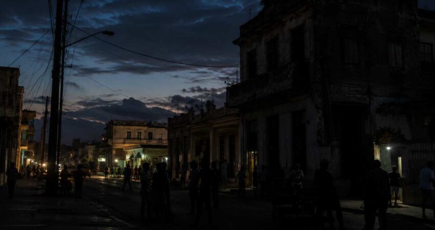 Nueva desconexión eléctrica golpea el occidente de Cuba: apagón afecta desde Pinar del Río hasta Matanzas apagoncuba
