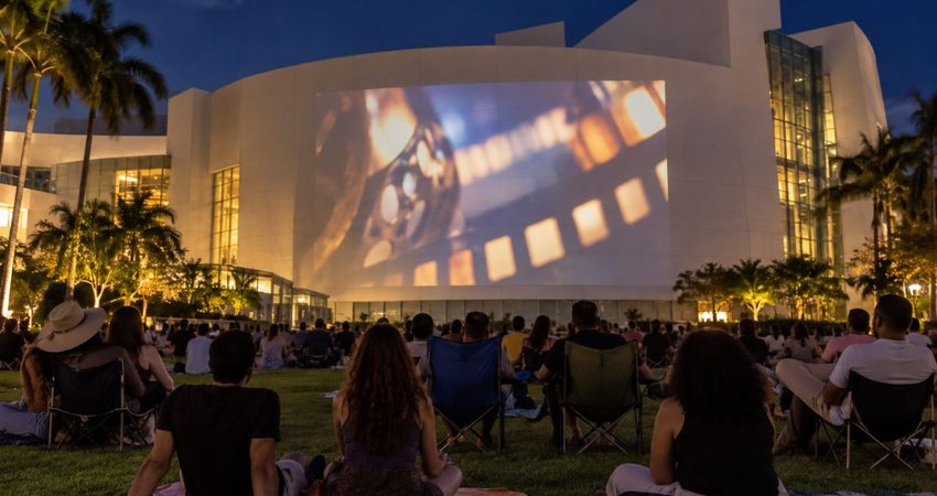 Cine gratis durante ocho meses: Miami Beach anuncia nueva temporada de SoundScape Cine en Miami