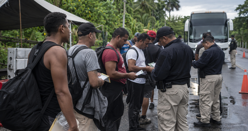 Cubano denuncia que México estaría deportando migrantes desde Chiapas hacia la isla: "Están recogiendo personas en la calle” cubanos en mexico