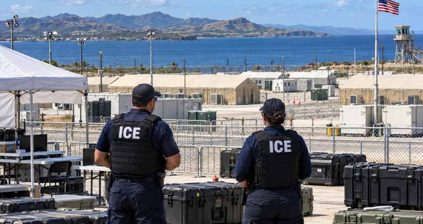 ICE en Miami preparó planes ante un posible éxodo desde Cuba y posicionó equipos en Guantánamo ICE Logistics Prepared at Coastal Base