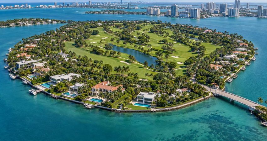 El “búnker de los multimillonarios” de Miami ficha nuevo administrador con sueldo de $215,000 Indian Creek_ isla de lujo y golf